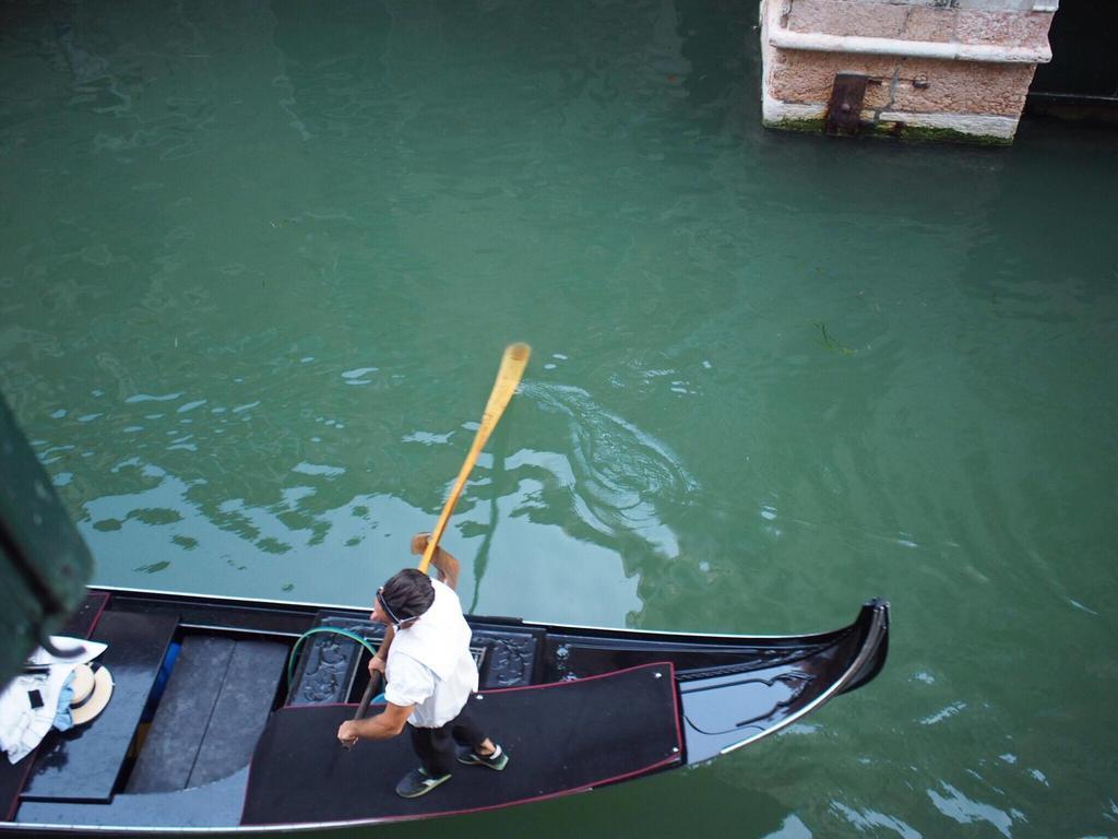 Youth Venice Palace Exterior foto